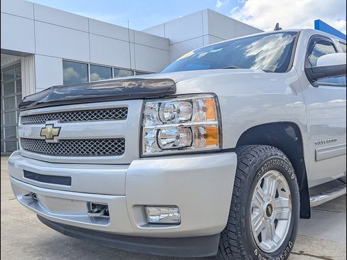 Used 2011 Chevrolet Silverado 1500 LTZ w/ LTZ Plus Package AWD/4WD image 12