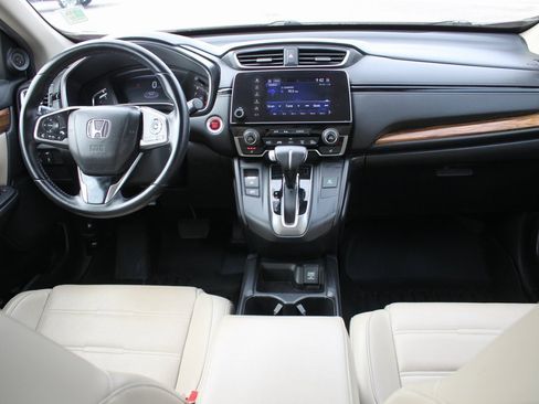 Used 2018 Honda CR-V Touring image 8