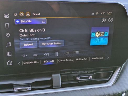 New 2026 Chevrolet Equinox LT w/ Convenience Package II image 16