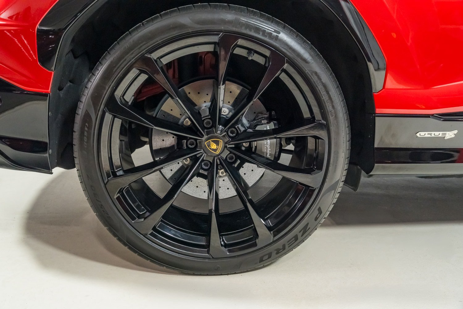 Used 2023 Lamborghini Urus S AWD/4WD image 15