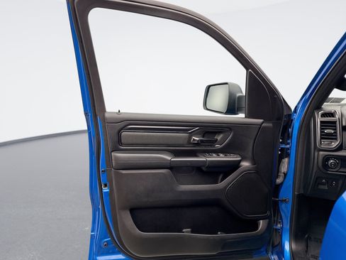 Used 2023 RAM 1500 Big Horn AWD/4WD image 11