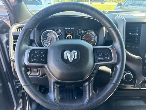 Used 2021 RAM 2500 Tradesman w/ Chrome Appearance Group AWD/4WD image 16