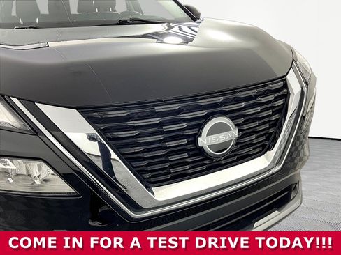 Used 2023 Nissan Rogue SL FWD image 31