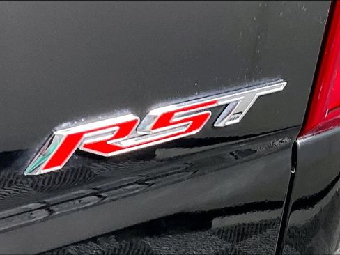 Certified 2025 Chevrolet Silverado 1500 RST w/ Z71 Off-Road Package AWD/4WD image 24