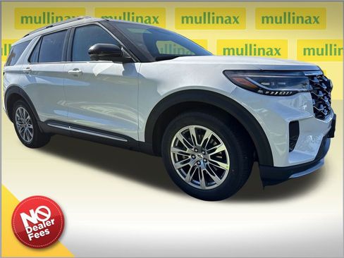 New 2026 Ford Explorer Platinum image 1