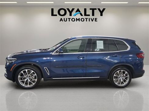 Used 2021 BMW X5 xDrive40i w/ Convenience Package image 2