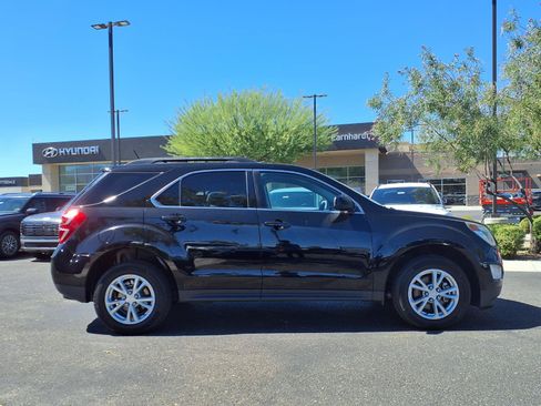 Used 2017 Chevrolet Equinox LT w/ Driver Confidence Package II FWD image 7
