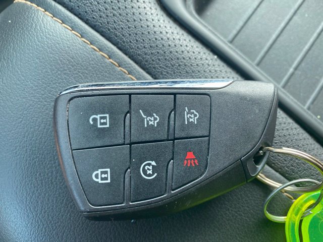 Used 2023 GMC Yukon XL AT4 AWD/4WD image 48