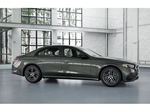 New 2026 Mercedes-Benz E 450 4MATIC Sedan image 56