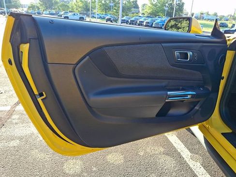 Used 2024 Ford Mustang GT RWD image 12