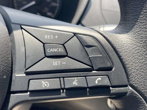 Used 2025 Nissan Altima 2.5 S FWD image 23