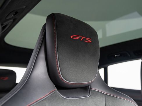 Certified 2023 Porsche Taycan GTS image 28