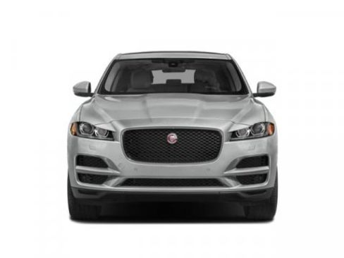 Used 2020 Jaguar F-PACE R-Sport image 4