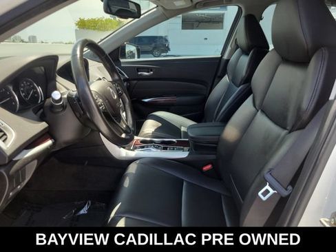 Used 2017 Acura TLX V6 FWD image 21