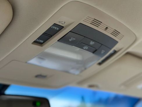 Used 2013 Lexus RX 350 FWD w/ Premium Pkg image 32