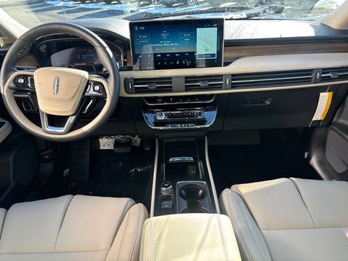New 2026 Lincoln Corsair Reserve AWD/4WD image 30