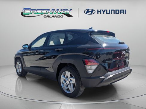 Certified 2026 Hyundai Kona SE FWD image 6