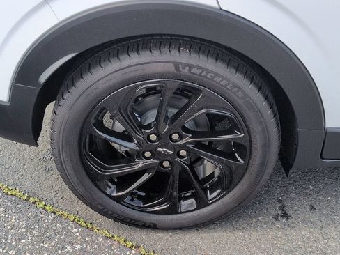 New 2027 Chevrolet Bolt RS FWD image 28