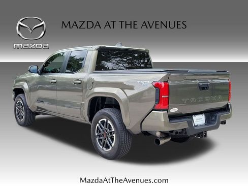 Used 2026 Toyota Tacoma TRD Sport RWD image 5