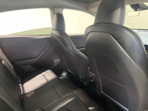 Used 2023 Tesla Model Y Long Range image 13