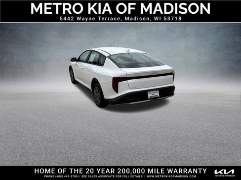 Used 2025 Kia K4 FWD image 4