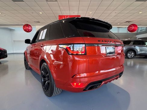 Used 2022 Land Rover Range Rover Sport SVR image 3