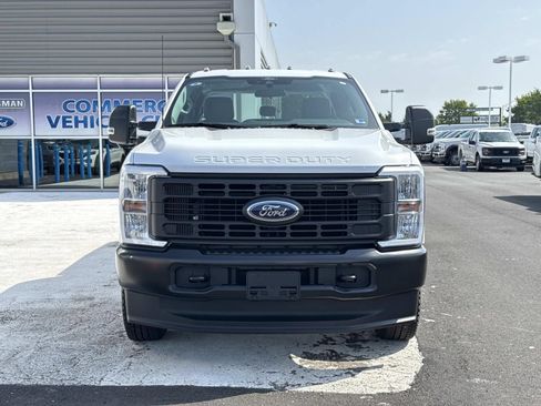 New 2026 Ford F250 XL w/ XL Driver Assist Package AWD/4WD image 8