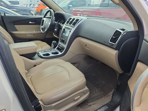 Used 2012 GMC Acadia SLT AWD/4WD image 8