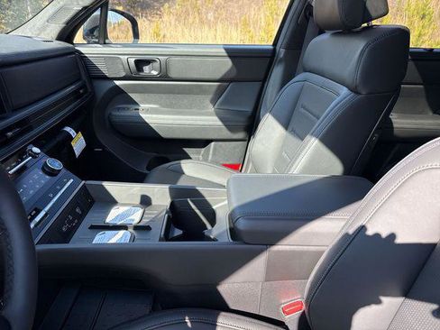 New 2026 Hyundai Santa Fe Calligraphy image 24