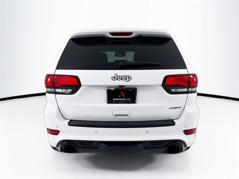 Used 2014 Jeep Grand Cherokee SRT image 6