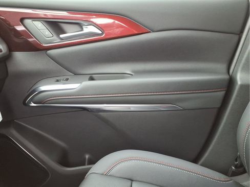 New 2026 Chevrolet Traverse RS FWD image 24