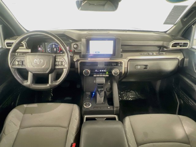 Used 2025 Toyota Tacoma SR5 RWD image 28