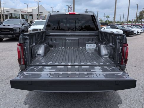 Used 2024 Ford F150 Lariat w/ FX4 Off-Road Package AWD/4WD image 13