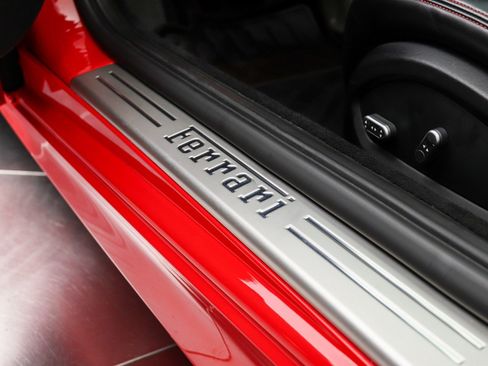 Used 2016 Ferrari California T RWD image 24