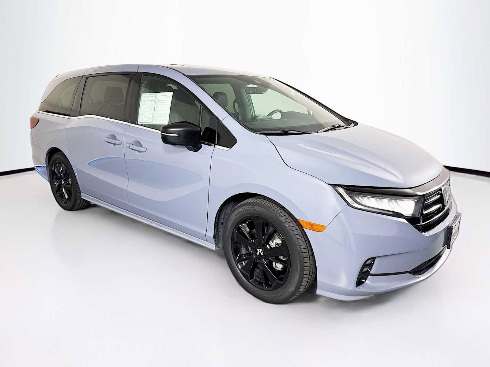Certified 2024 Honda Odyssey Sport image 1