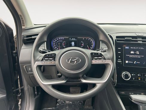 Used 2023 Hyundai Tucson SEL image 13