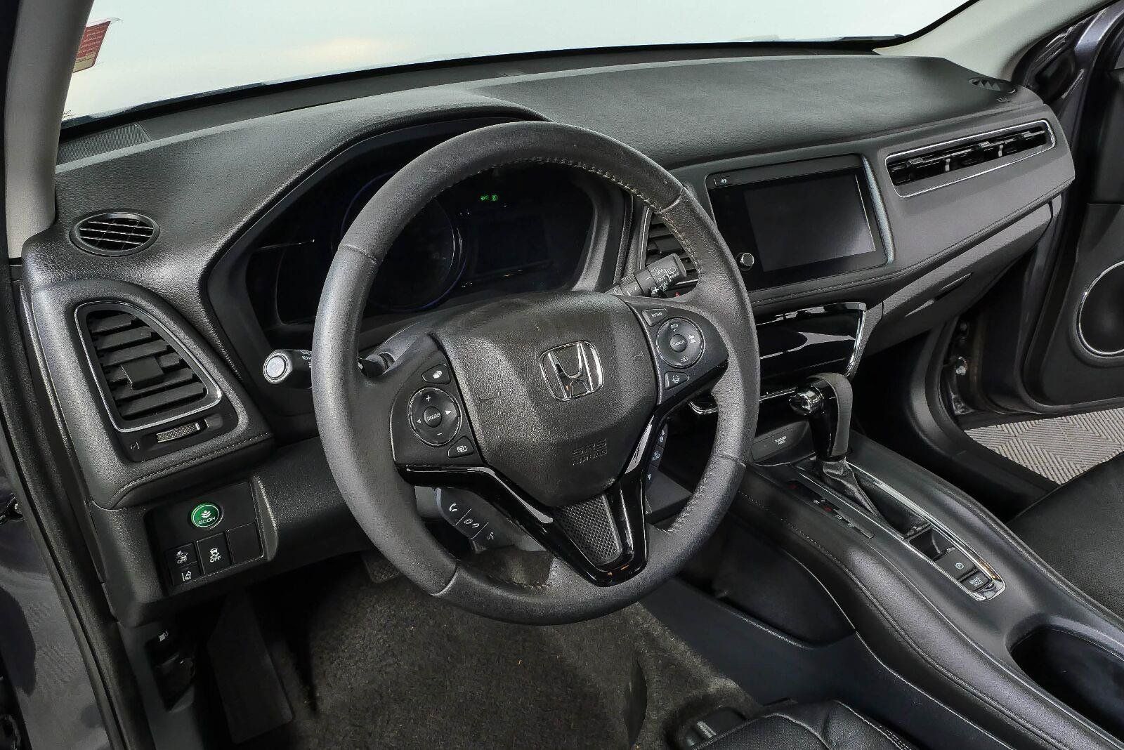 Used 2021 Honda HR-V EX-L image 5