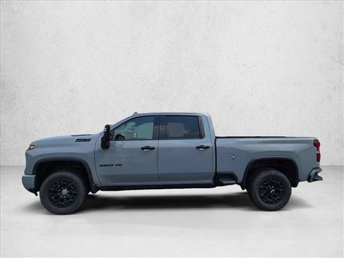 Used 2024 Chevrolet Silverado 2500 LTZ w/ LTZ Plus Package AWD/4WD image 8