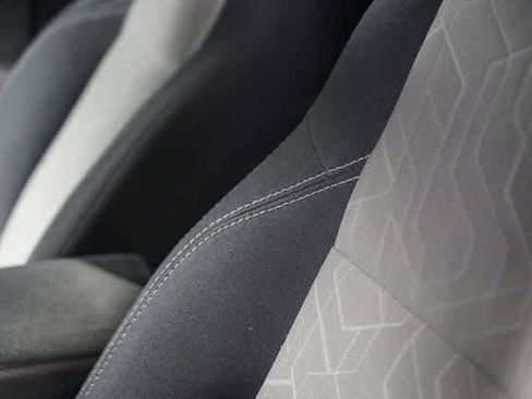 Certified 2023 Toyota Tacoma TRD Off-Road image 19