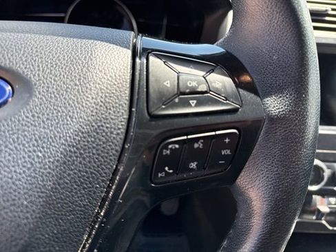 Used 2019 Ford Explorer XLT w/ Equipment Group 202A AWD/4WD image 26