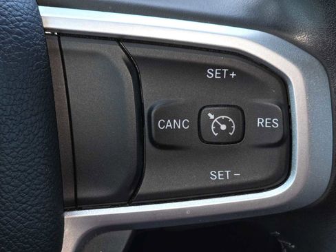 Used 2022 RAM 1500 Big Horn image 28