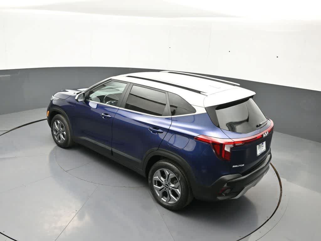 Certified 2024 Kia Seltos S AWD/4WD image 38