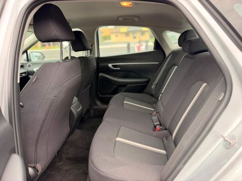 Used 2025 Hyundai Sonata SEL FWD image 15