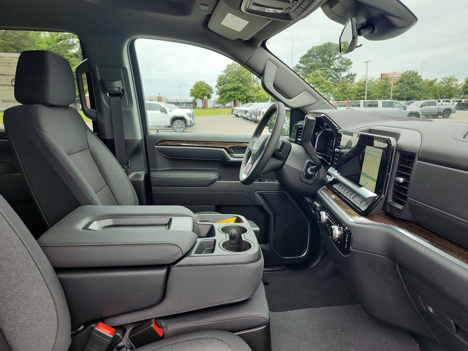 New 2026 GMC Sierra 1500 SLE AWD/4WD image 8