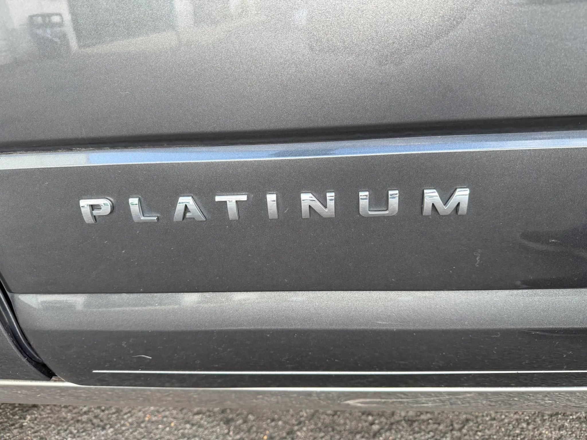 Used 2017 Ford Expedition EL Platinum AWD/4WD image 18