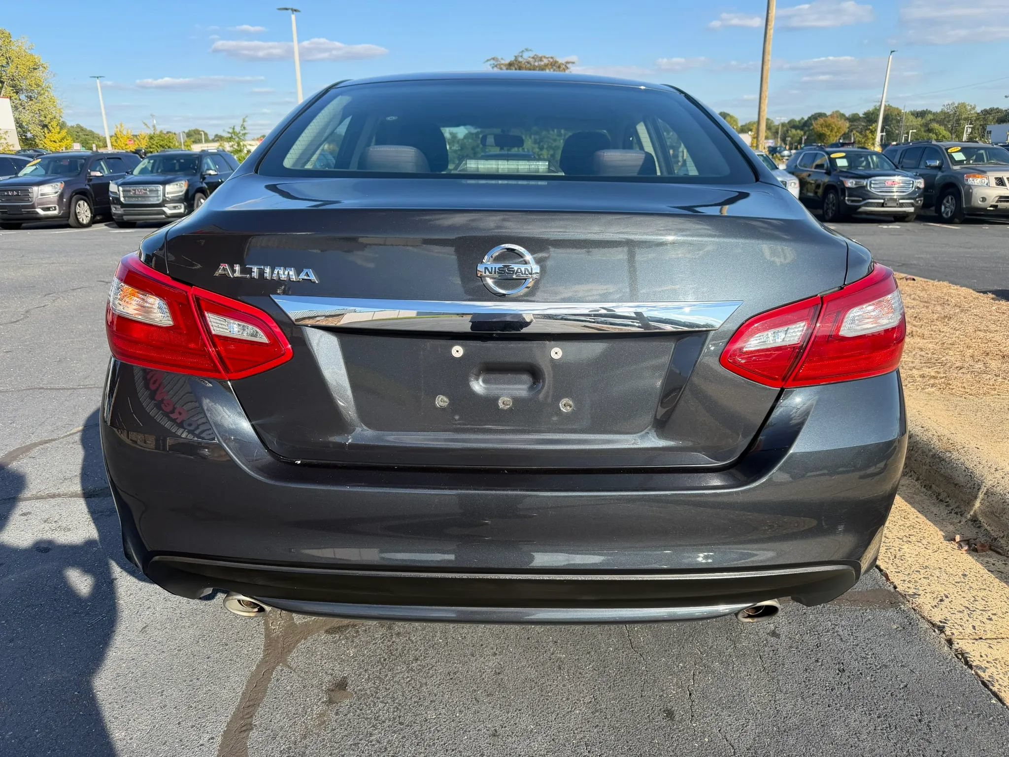 Used 2018 Nissan Altima 2.5 S w/ S Convenience Package FWD image 6
