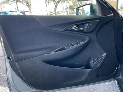 Used 2024 Chevrolet Malibu LT image 19