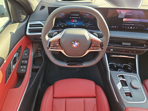 Certified 2025 BMW 330i xDrive Sedan image 12