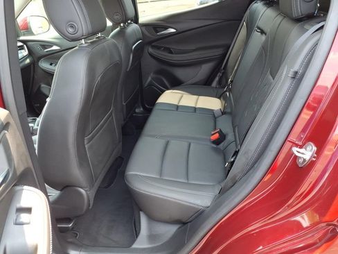 Used 2024 Buick Encore GX Avenir w/ Avenir Convenience Package FWD image 11