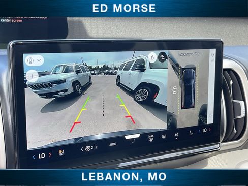 Used 2025 Ford Expedition Active AWD/4WD image 14